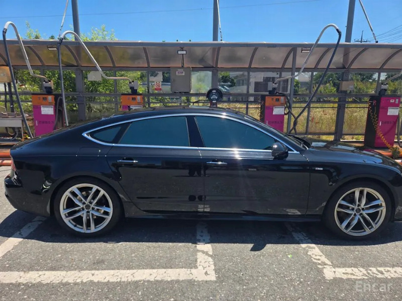car Audi A7 id40094 photo #3