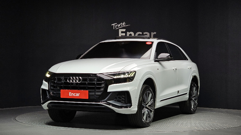car Audi Q8 id40205 main photo