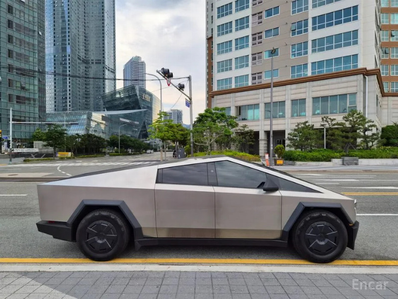 car Tesla Cybertruck id40228 photo #4