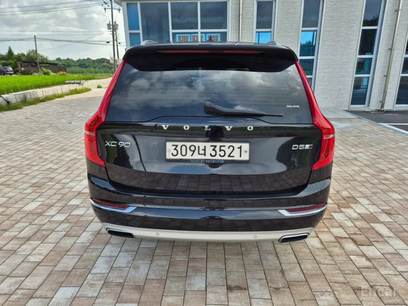 car Volvo XC90 id40232 photo #2