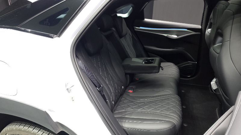 car BYD Sealion 7 id40322 photo #12