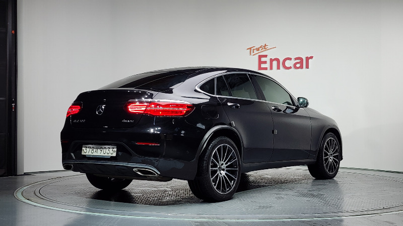 car Mercedes Benz GLC id40713 photo #2