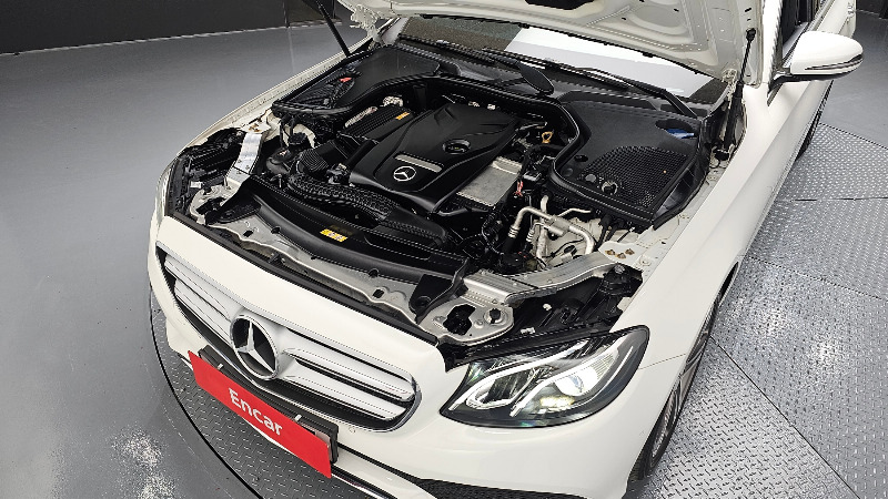 car Mercedes Benz E Class id40733 photo #6
