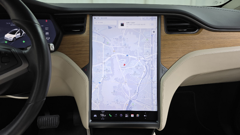 car Tesla Model X id40748 photo #11