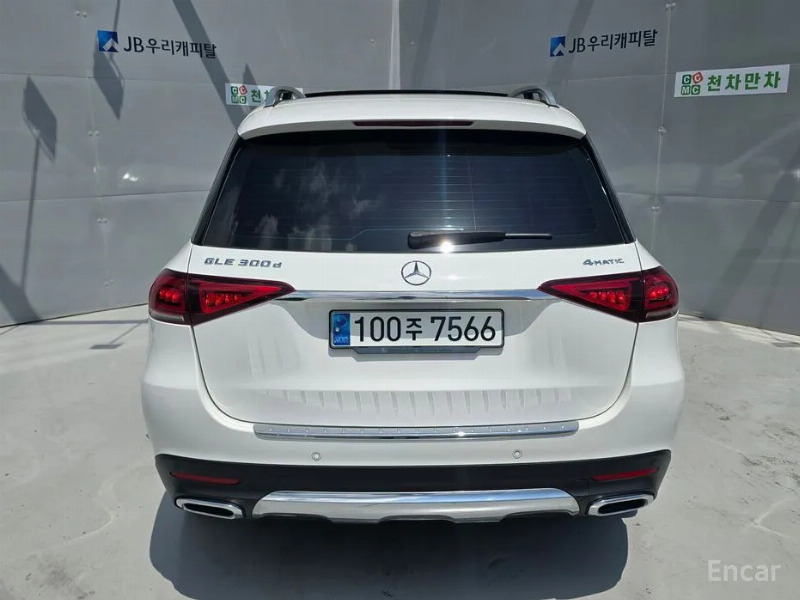 car Mercedes Benz GLE id40769 photo #3