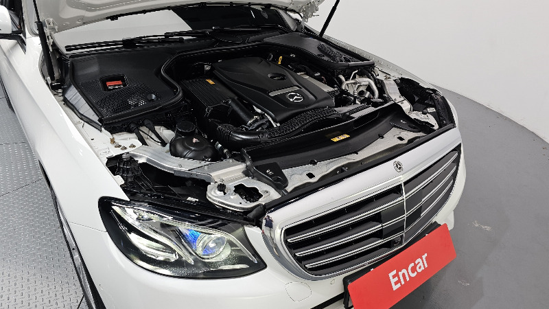 car Mercedes Benz E Class id40846 photo #6