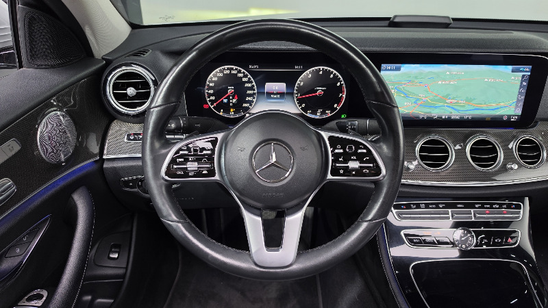car Mercedes Benz E Class id40848 photo #12