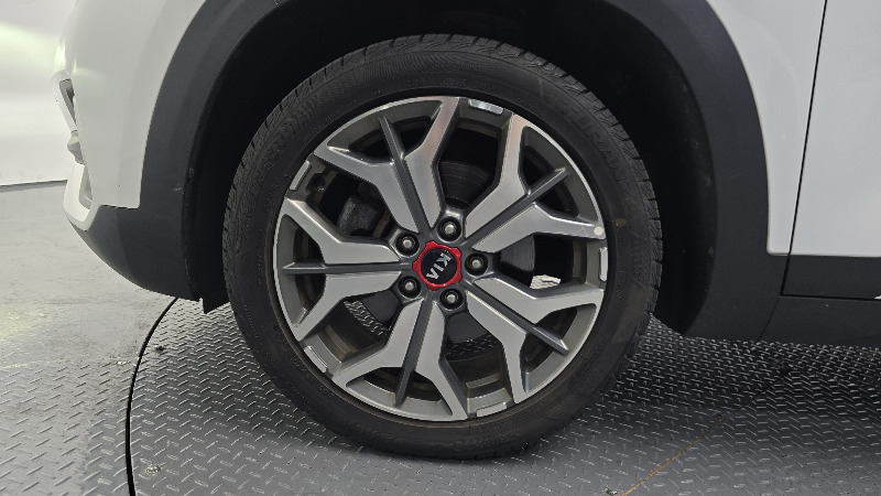 car KIA Seltos id40903 photo #5