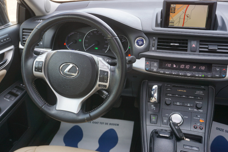 car Lexus CT Series id40936 photo #5
