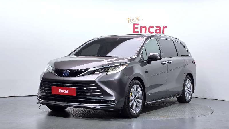 car Toyota Sienna id40972 main photo