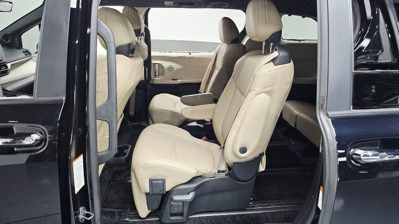 car Toyota Sienna id41014 photo #12