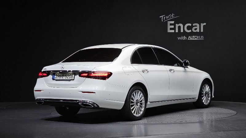 car Mercedes Benz E Class id41236 photo #2