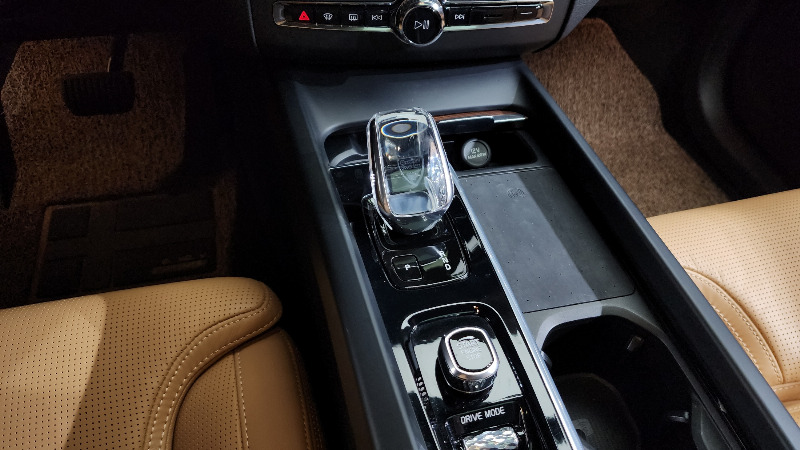 car Volvo XC60 id41249 photo #9