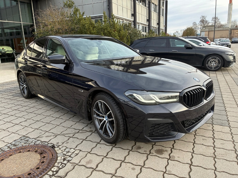 car BMW 5 Series id41254 main photo