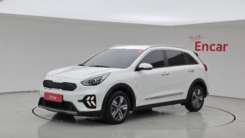 car KIA Niro id41302 main photo