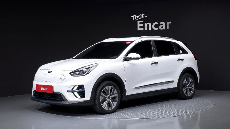 car KIA Niro id41305 main photo