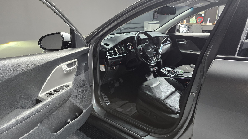 car KIA Niro id41311 photo #10