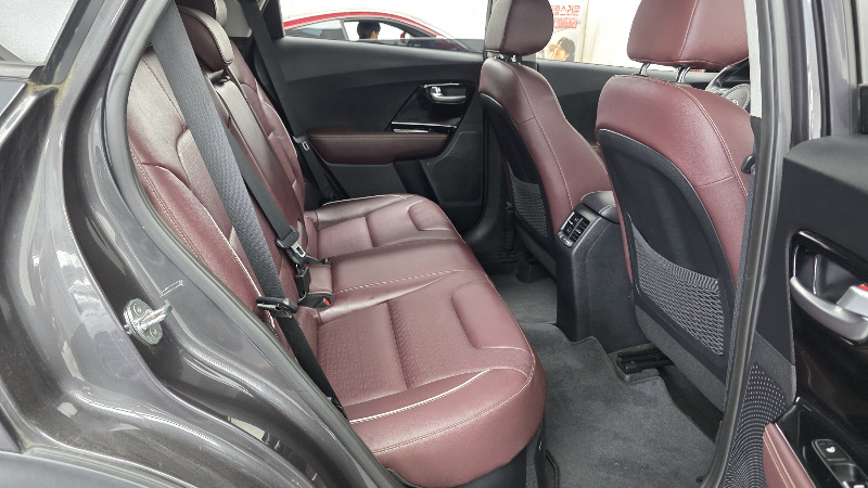 car KIA Niro id41320 photo #11