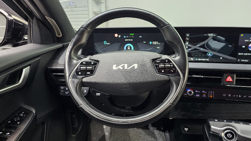 car KIA EV6 id41326 photo #13