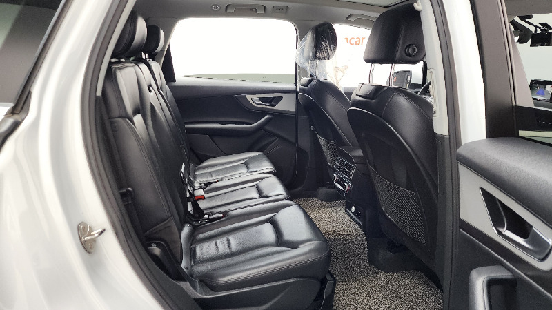 car Audi Q7 id41335 photo #11