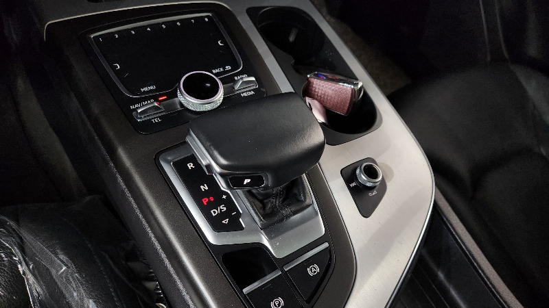 car Audi Q7 id41335 photo #9