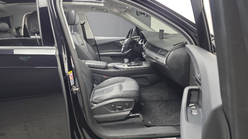 car Audi Q7 id41340 photo #12