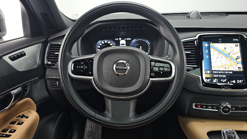 car Volvo XC90 id41365 photo #13