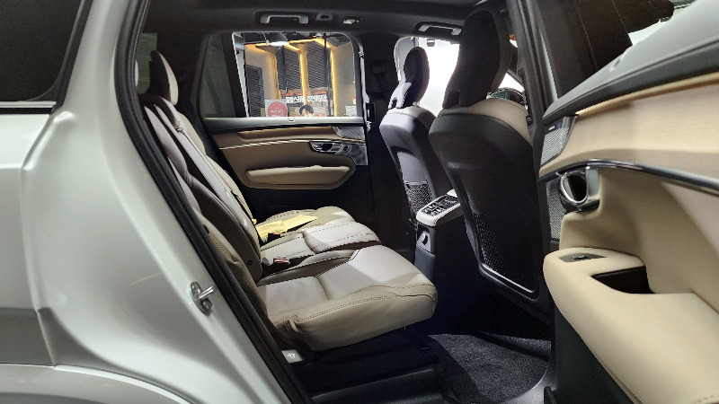car Volvo XC90 id41370 photo #12