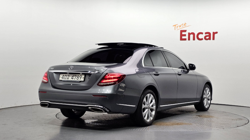 car Mercedes Benz E Class id41396 photo #2