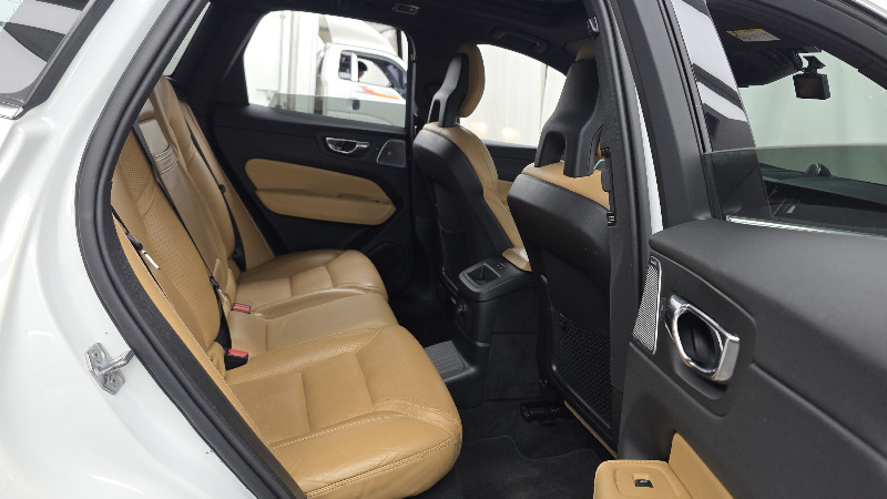 car Volvo XC60 id41480 photo #12