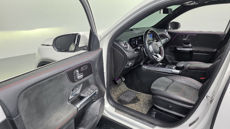 car Mercedes Benz GLB id41585 photo #10