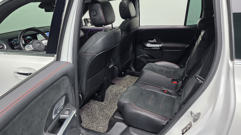 car Mercedes Benz GLB id41585 photo #12