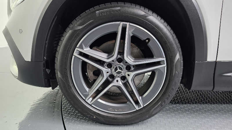 car Mercedes Benz GLB id41585 photo #5