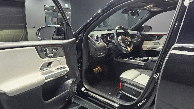 car Mercedes Benz GLB id41601 photo #10