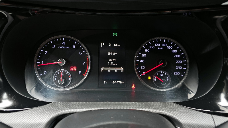 car KIA K5 id41628 photo #8