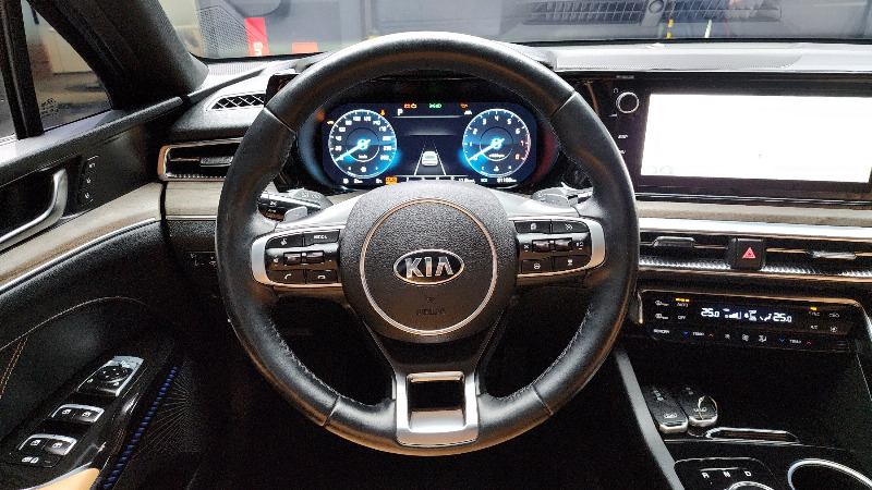 car KIA K5 id41634 photo #13