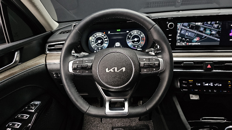 car KIA K5 id41667 photo #13