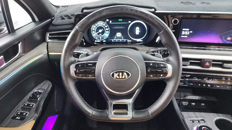 car KIA K5 id41692 photo #13