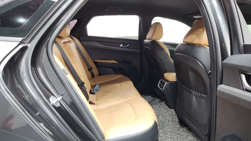 car KIA K5 id41705 photo #17