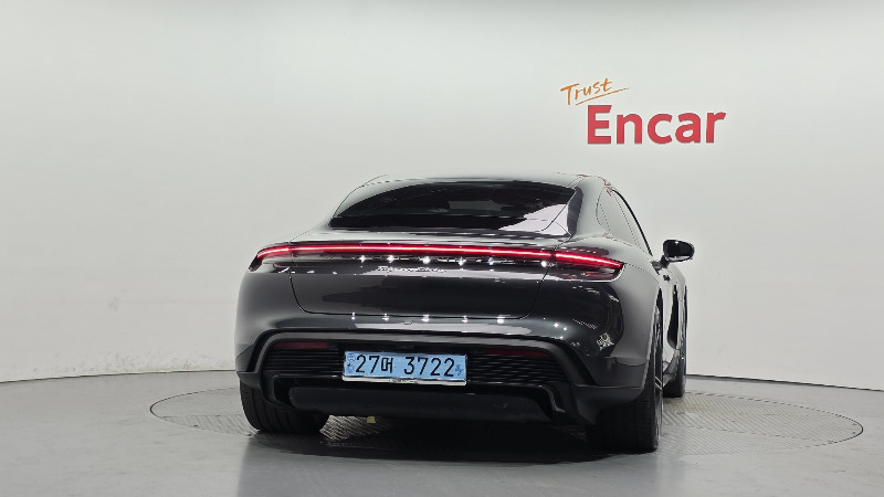 car Porsche Taycan id41733 photo #4