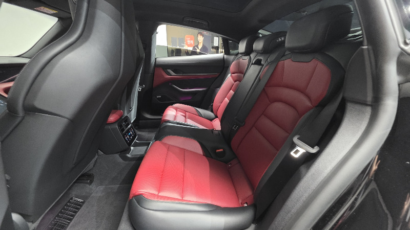car Porsche Taycan id41736 photo #12