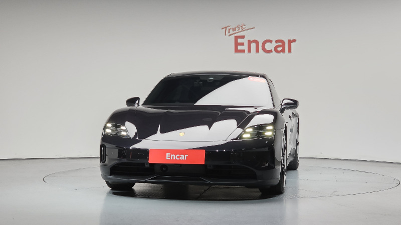 car Porsche Taycan id41736 photo #3