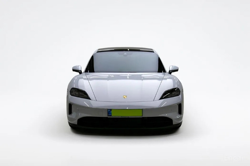 car Porsche Taycan id41737 photo #2