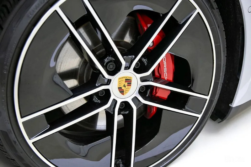 car Porsche Taycan id41737 photo #8