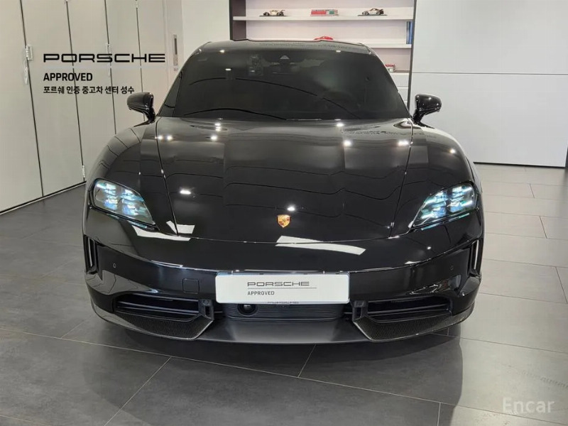 car Porsche Taycan id41738 photo #3