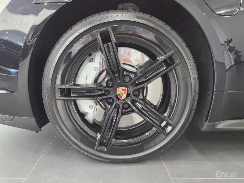 car Porsche Taycan id41738 photo #5