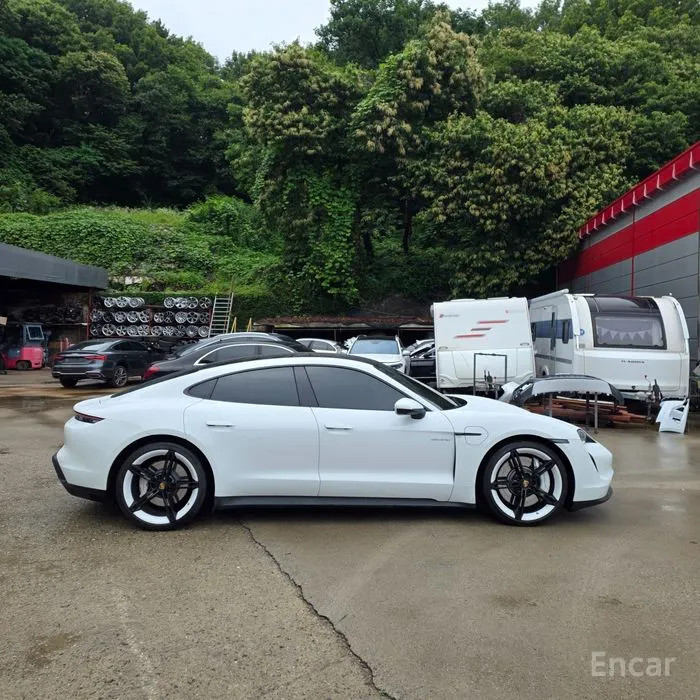 car Porsche Taycan id41748 photo #7