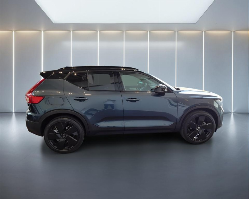 car Volvo XC40 id41775 photo #6