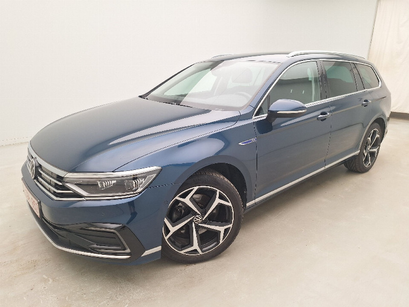 car Volkswagen Passat id42016 photo #2