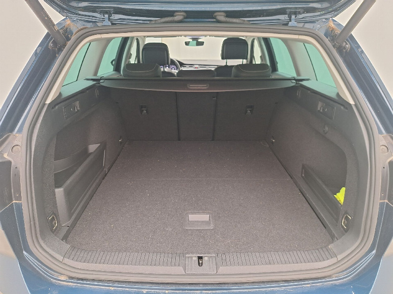 car Volkswagen Passat id42016 photo #8